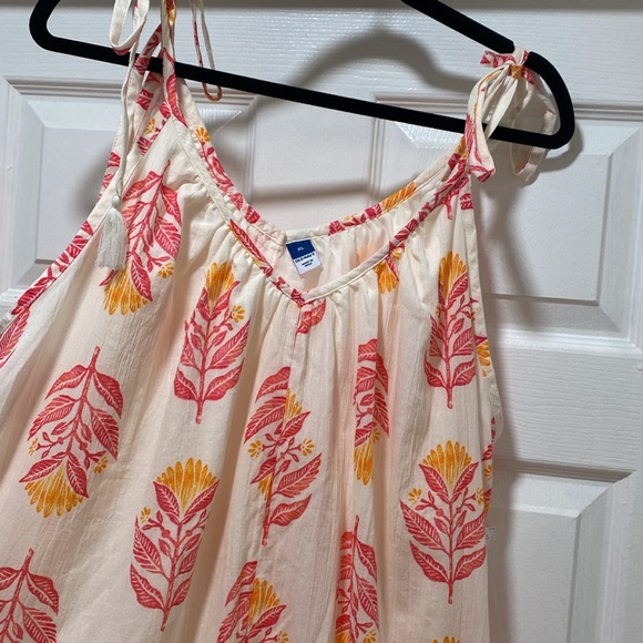 Old Navy Tie Strap V Neck Maxi Dress w/ side split - Picture 3 of 9